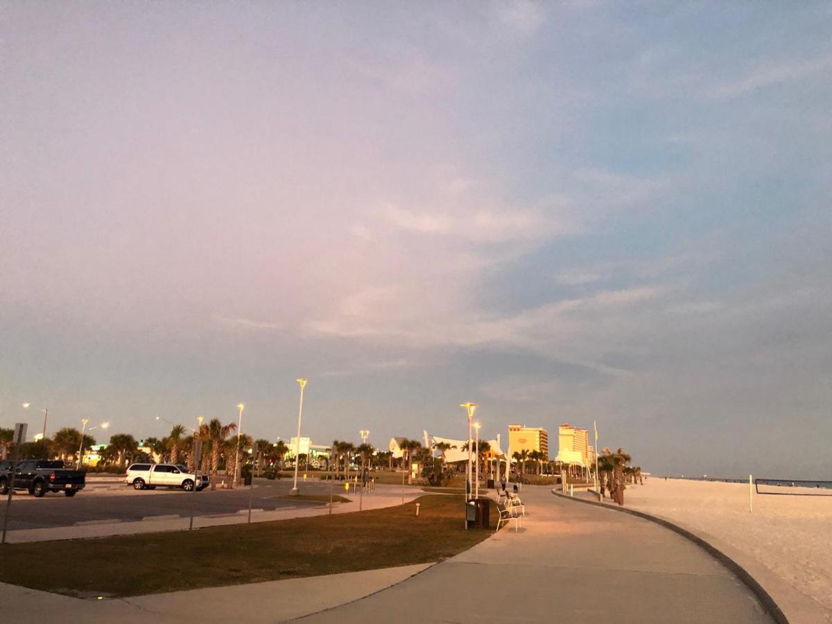 Coral Dreams-Luxe Cottage Steps From The Beach & Pool! Gulf Shores Exteriör bild