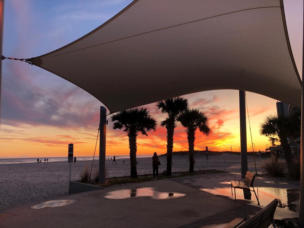 Coral Dreams-Luxe Cottage Steps From The Beach & Pool! Gulf Shores Exteriör bild